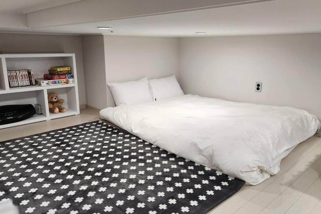 The Castle Ocean Marina Double Suite Yeosu Eksteriør bilde