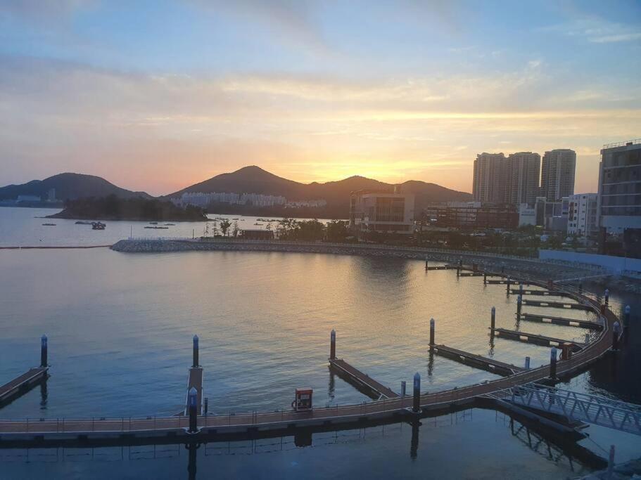 The Castle Ocean Marina Double Suite Yeosu Eksteriør bilde